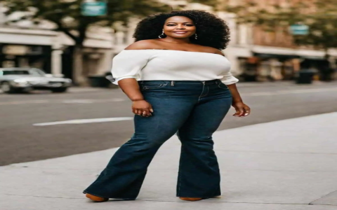 Style with wide hips: Outfit ideas to look and feel confident.